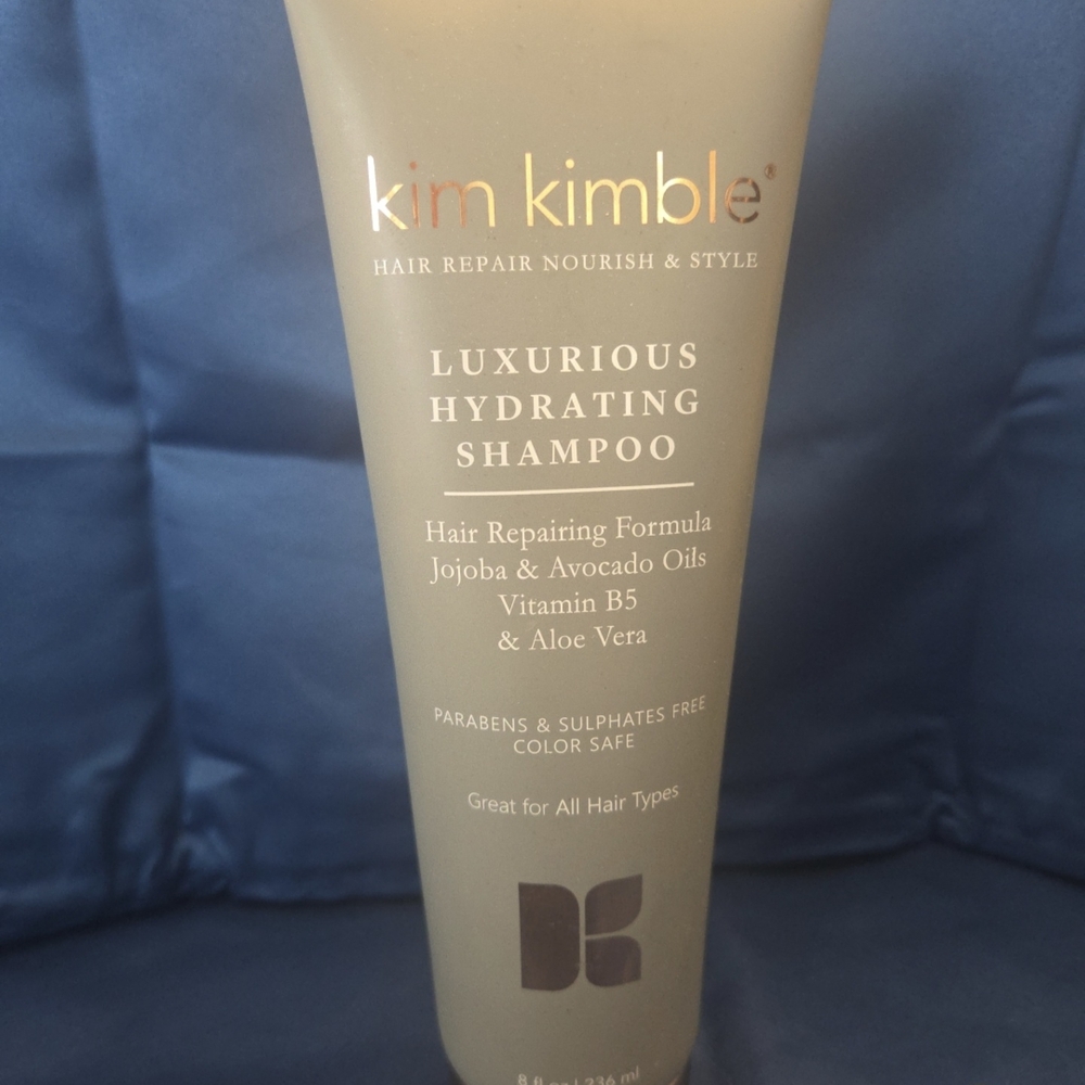 Luxurious Hydrating Shampoo - Cream